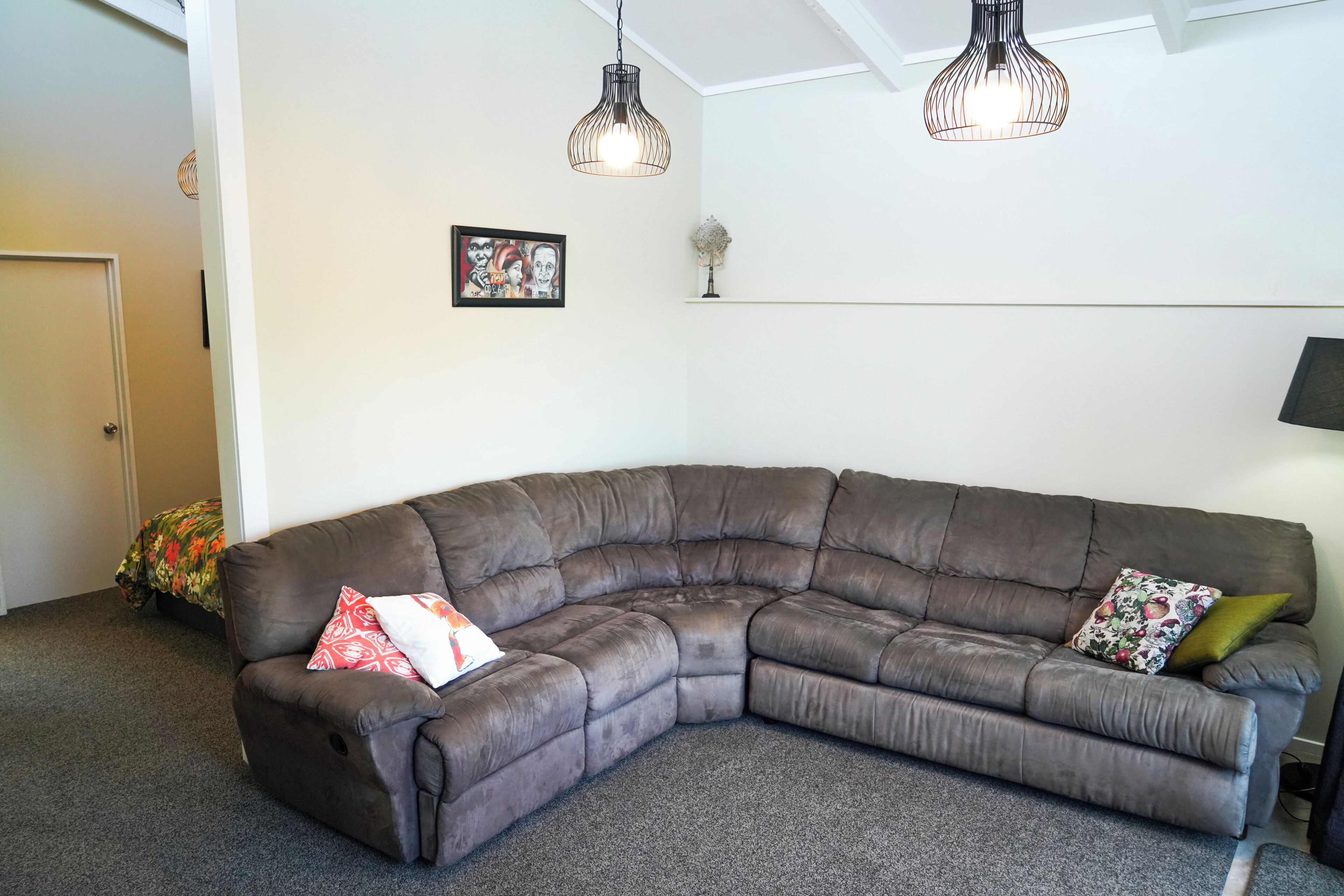 Private, Spacious, Well Appointed, Self-contained Unit. - Tauranga