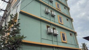 Exterior - Govinda Nivas Homestay (Tirupati)