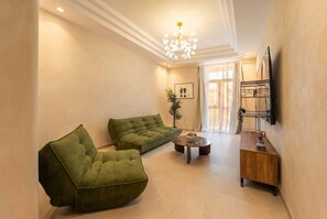 Living area - Lux Double Apartment w/ Panoramic View & Terrace in Heart of Naples (Napoli)