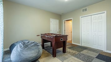 Spielezimmer