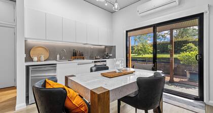 A luxury country retreat for those seeking space to slow down and reconnect.