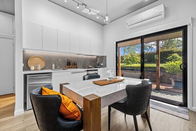 A luxury country retreat for those seeking space to slow down and reconnect.