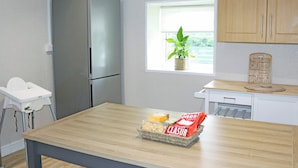 Interior - Nestled in serene countryside, this secluded cottage boasts cosy interiors. (Llangefni)