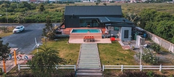 KN Pool Villa Saraburi