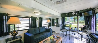 Fish, Hunt & Explore! Mtn-View Tiny Home in Noxon
