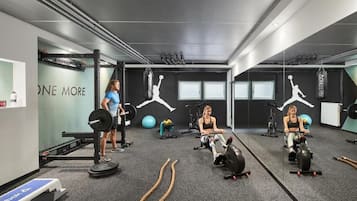 Cobertura panorâmica, para não fumantes, vista para a montanha | Sala de fitness