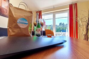 Dining - Seepferdchen Vacation Rental – Relaxation in the Coastal Forest, Just 550 m from the Beach - (Koserow)