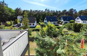 Property grounds - Seepferdchen Vacation Rental – Relaxation in the Coastal Forest, Just 550 m from the Beach - (Koserow)