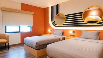 Deluxe Twin Room, City View | Desk, free WiFi