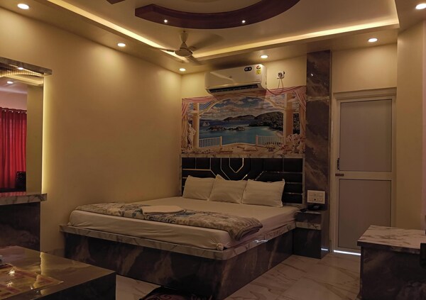 Lokenath Resort - Tarapith
