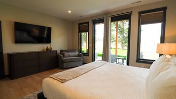4 bedrooms, WiFi, bed sheets