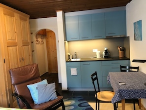 Dining - Mugliner 117A, (Ftan) by Interhome (Ftan)