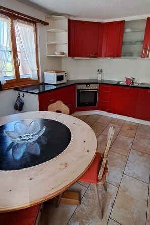 Fridge, microwave, oven, dishwasher - Chaschatschas, (Sta. Maria - Santa Maria Val Müstair) by Interhome (Sta. Maria GR)