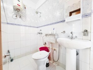 Bathroom - The Ellora Cooch Behar (Kharimala Khagrabari)