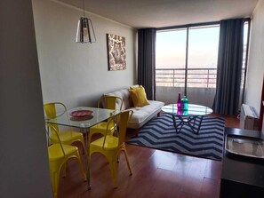Interior - Metto Toesca. Fabulous panoramic view from the 31st floor (Santiago)