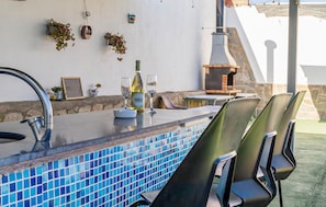 Bar (on property) - Amazing home in Pechina with private swimming pool, can be inside or outside (Pechina)