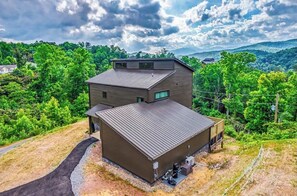 Exterior - Beautiful brand new cabin (Gatlinburg)