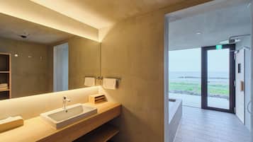 Panoramic Villa, Ocean View | Bathroom | Separate bathtub and shower, free toiletries, hair dryer, slippers
