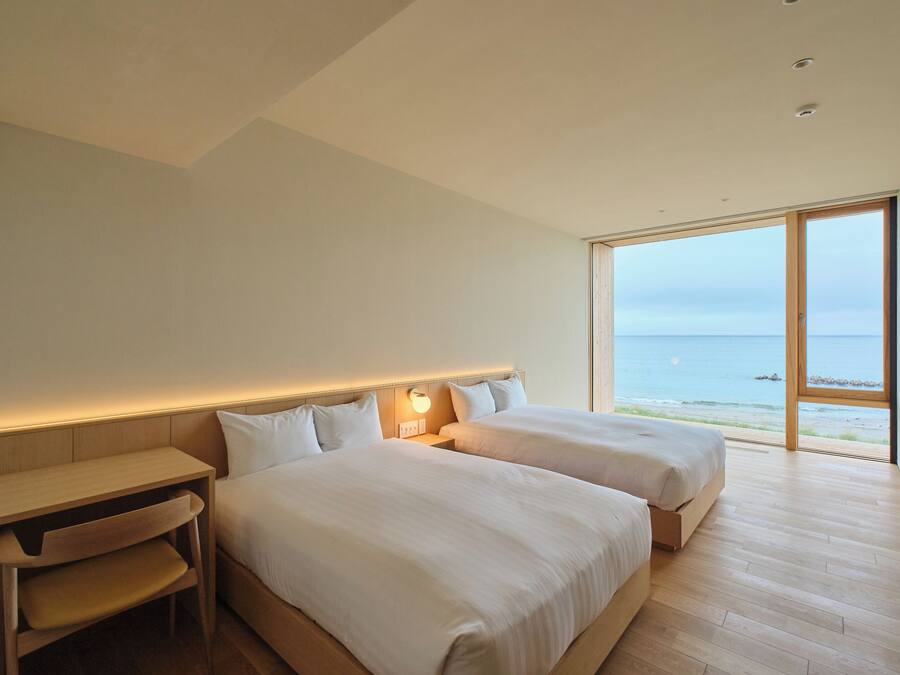 Panoramic Villa, Ocean View | Premium bedding, desk, laptop workspace, WiFi (free)
