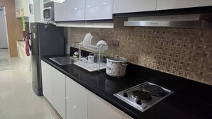 Unclassified image, 5 of 35, button - Idyllic 1-bedroom Condo Front of Mall of Asia (Pasay)