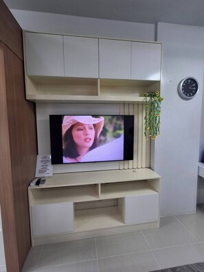 Apartment, 1 Bedroom | Room amenity - Idyllic 1-bedroom Condo Front of Mall of Asia (Pasay)