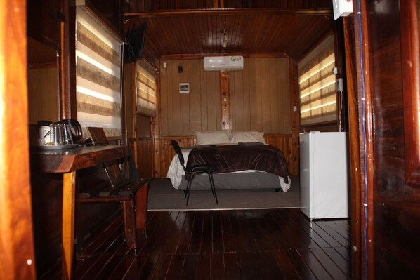 Coffres-forts dans les chambres, bureau, Wi-Fi gratuit