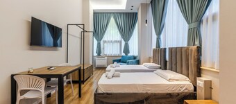 Palm Suites by PS