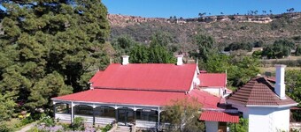 Victoria House