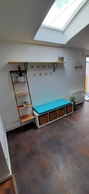Interior - Chic House with Hot Tub—Near the Beaches of Locmaria (Locmaria-Plouzané)