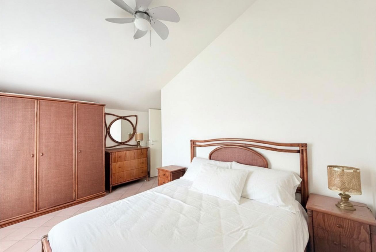 4 bedrooms
