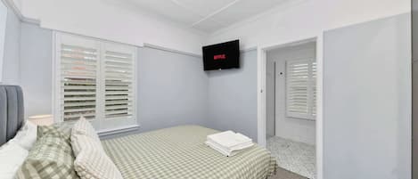 3 Schlafzimmer, Bügeleisen/Bügelbrett, Reisekinderbett, WLAN