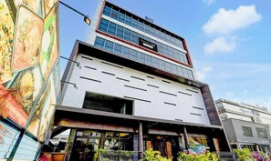 House | Exterior - Super Deluxe Room Annapurna Banquet & Inn (Shrirampur)