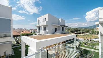Loft, Balcony, Garden View | Balcony view
