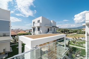 Loft, sacada, vista para o jardim | Vista da sacada