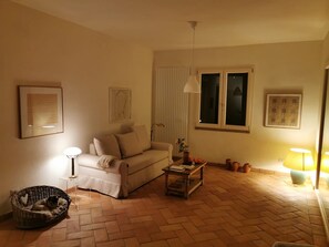 Living area - Vacation home with a spectacular view in Volterra (Volterra)