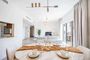 Apartment, Terrasse | Speisen
