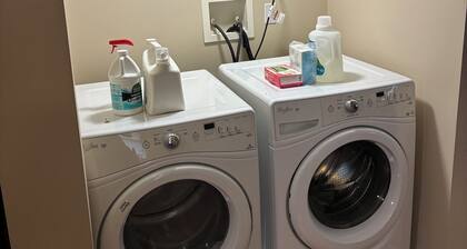 New 1-bedroom apartment with AC in charming Clarksburg. Perfect for workers.