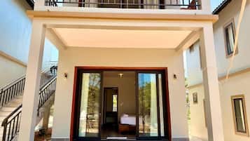 Chambre Double Deluxe, balcon, vue jardin | Détail de l’extérieur
