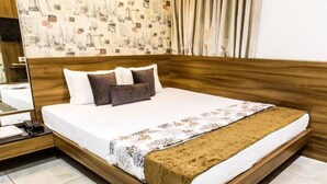 Iron/ironing board, free WiFi - Hotel Rockland Kota (Kota)