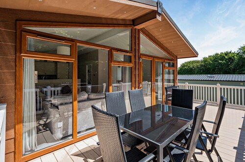 Host Stay 3 Summerfield Pastures