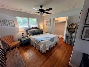 3 chambres, fer et planche à repasser, Wi-Fi gratuit, draps fournis