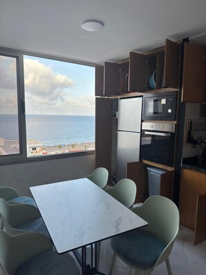 Private kitchen - Vrbo Property (Oued Laou)