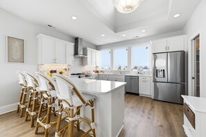 Coffee/tea maker, fridge, microwave, oven - Bali Hai #224 - Soundfront Oasis, Walk to Beach, Dining & Shops (Surf City)