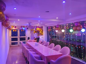 Restaurant - Deoghar Hotel with Terrace Comfort (Deoghar)