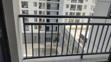 Junior Suite, Balcony, Garden View | Property grounds