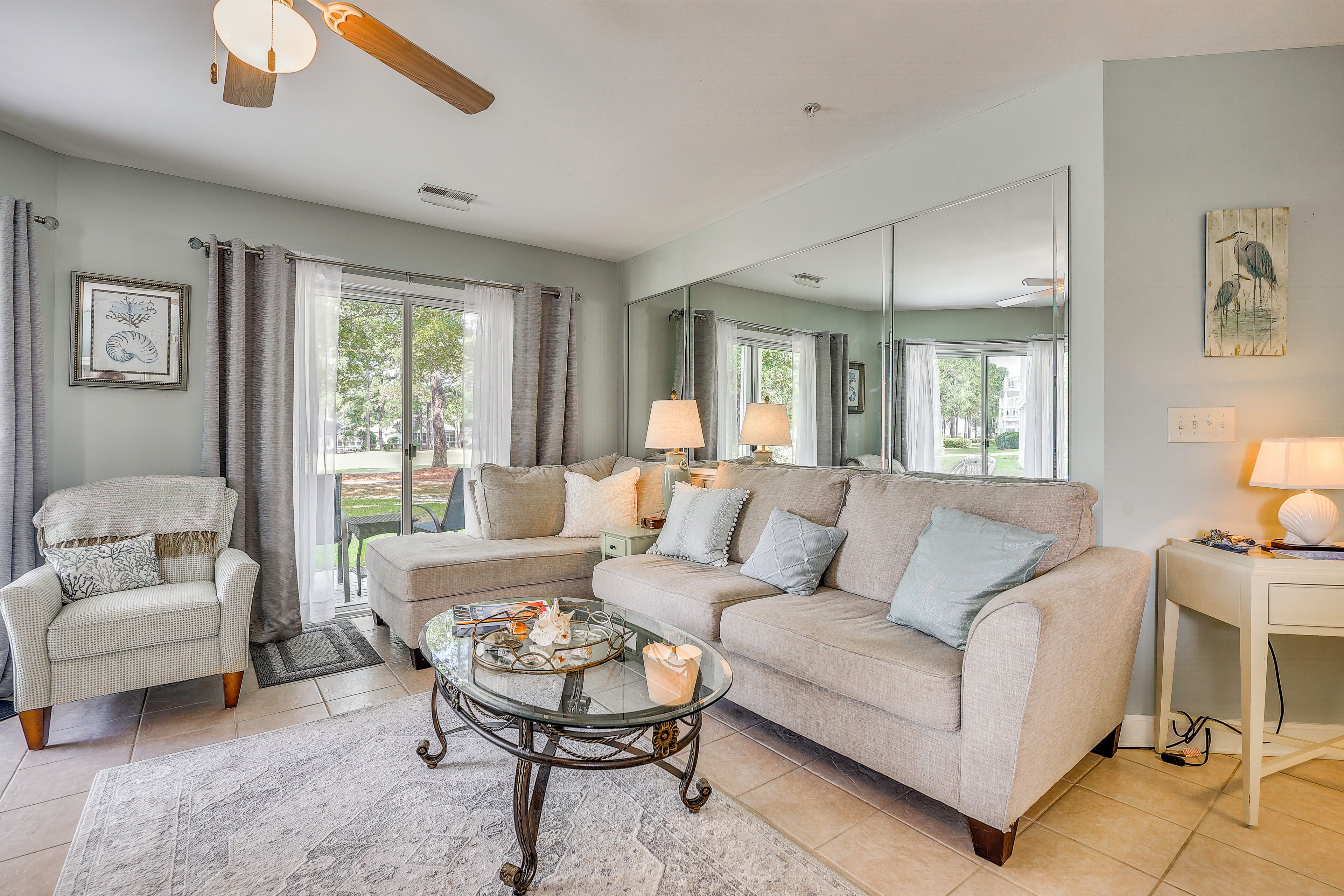 Apartment (2 Bedrooms) | Front of property