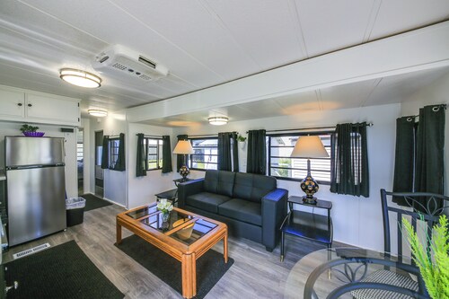 Fish, Hunt & Explore! Mtn-view Tiny Home in Noxon