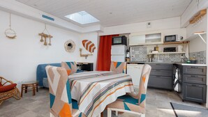 Unclassified image, 2 of 23, button - Petite Frégate Vacation Home Near Center and Beach (La Turballe)