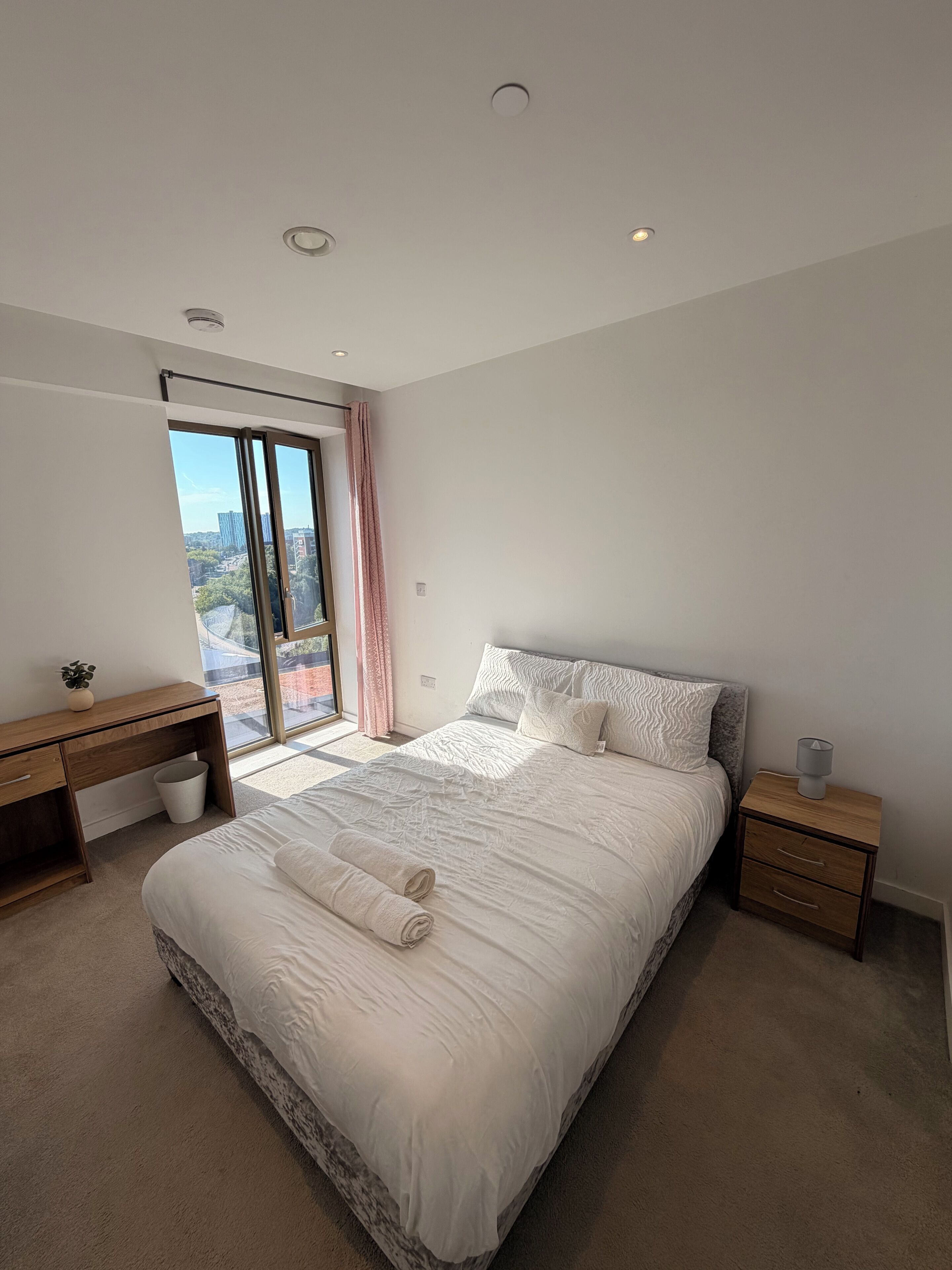 The Nest | Stunning 2br Apartment | Spa And Gym Included - Manchester