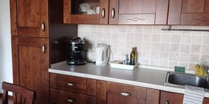 Kühlschrank, Herdplatte